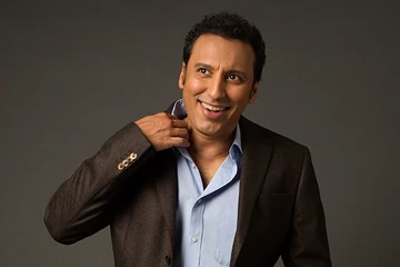 aasif mandvi