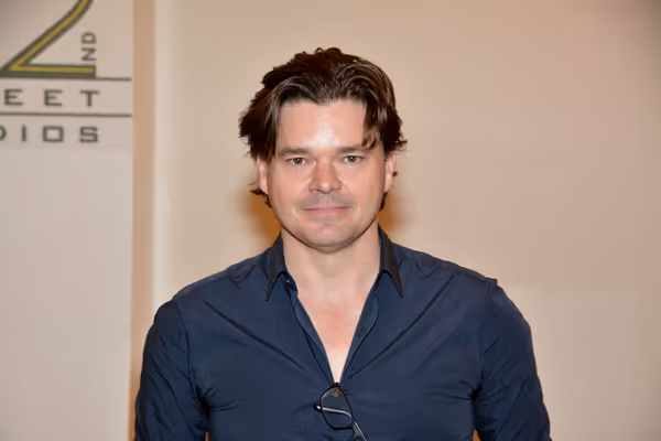 Who Is Hunter Foster? All About the American Theatre Actor & Singer hunter foster