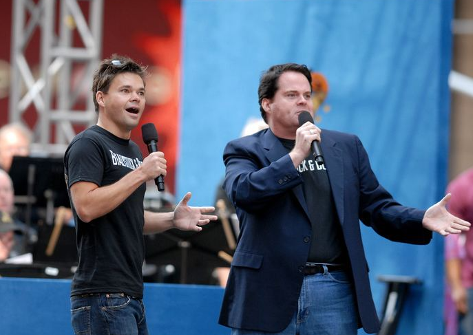 Who Is Hunter Foster? All About the American Theatre Actor & Singer hunter foster